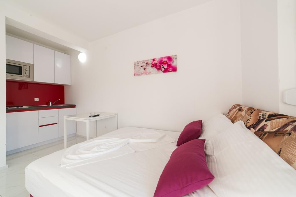 Villa Jasmina Novalja Bagian luar foto