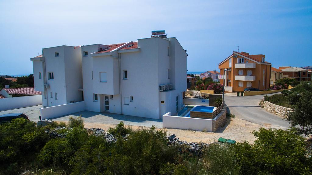 Villa Jasmina Novalja Bagian luar foto