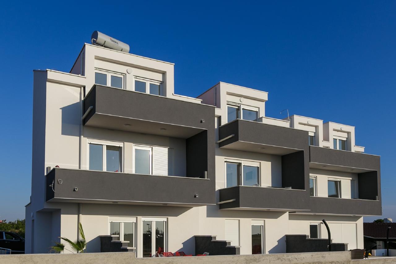 Villa Jasmina Novalja Bagian luar foto
