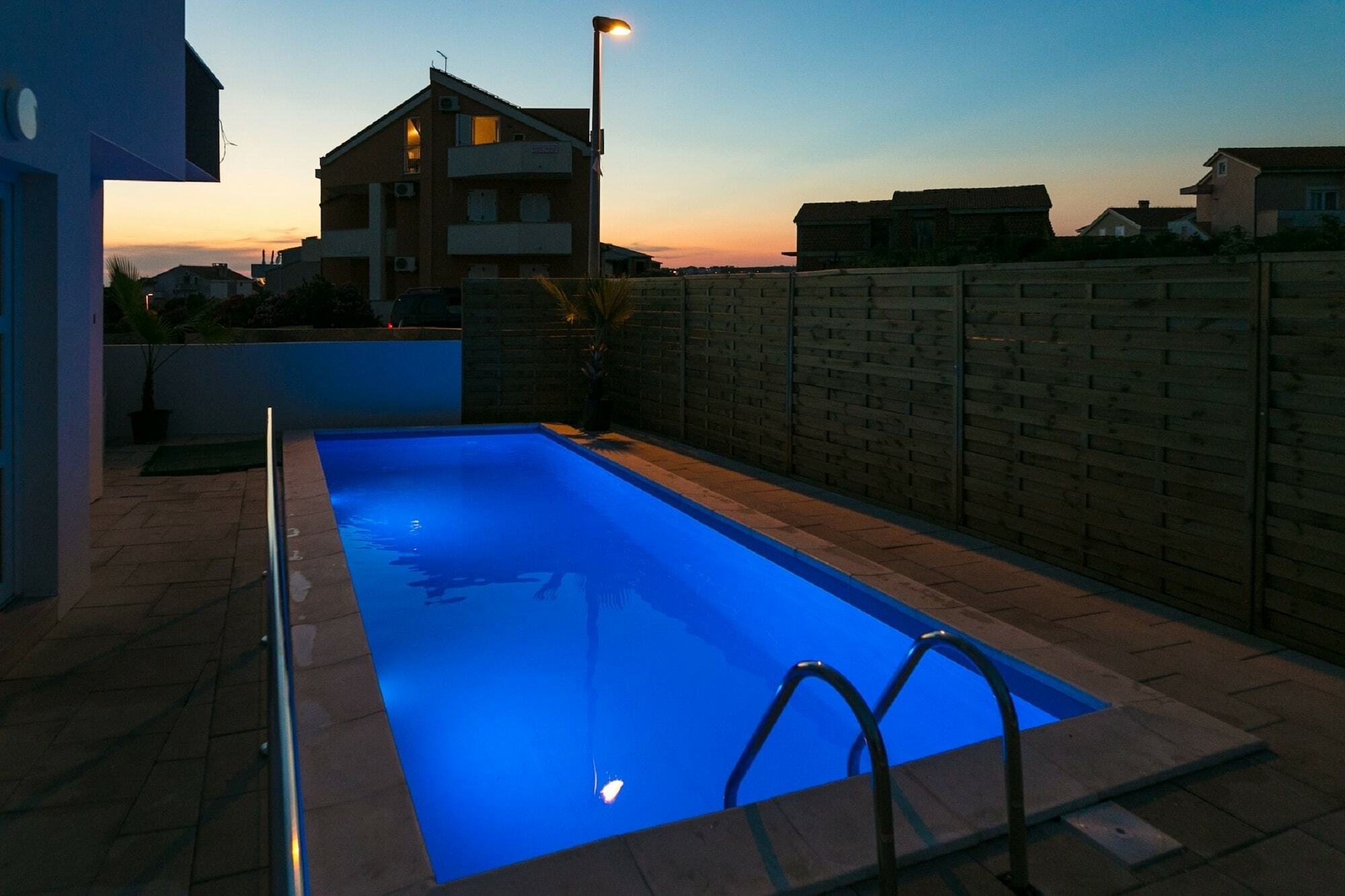Villa Jasmina Novalja Bagian luar foto